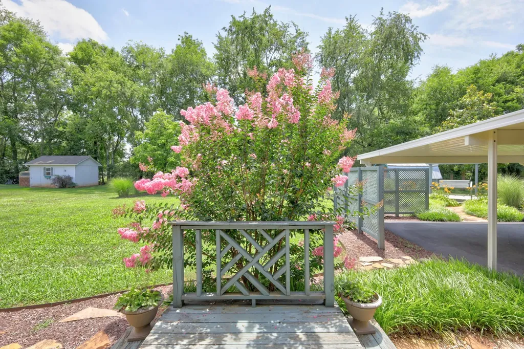 3215 Arthur Drive Murfreesboro TN 37127