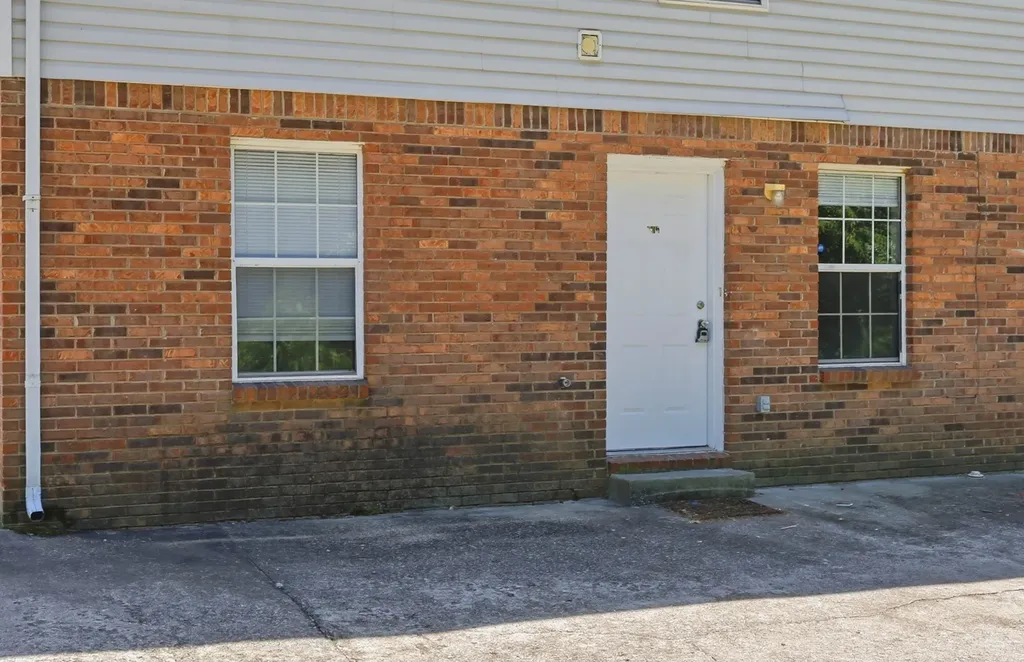 705 Peachers Drive Clarksville TN 37042