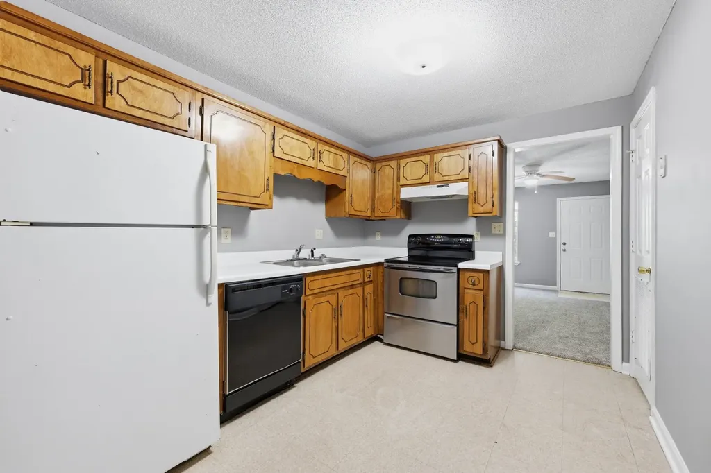 705 Peachers Drive Clarksville TN 37042