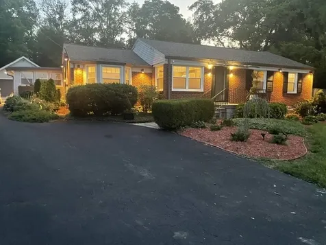 865 W Hillwood Drive Nashville TN 37205