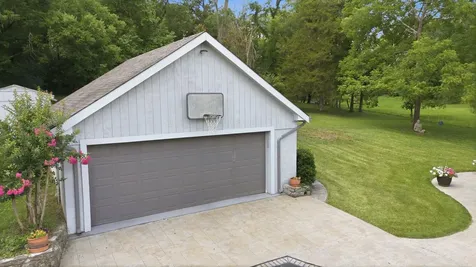 865 W Hillwood Drive Nashville TN 37205