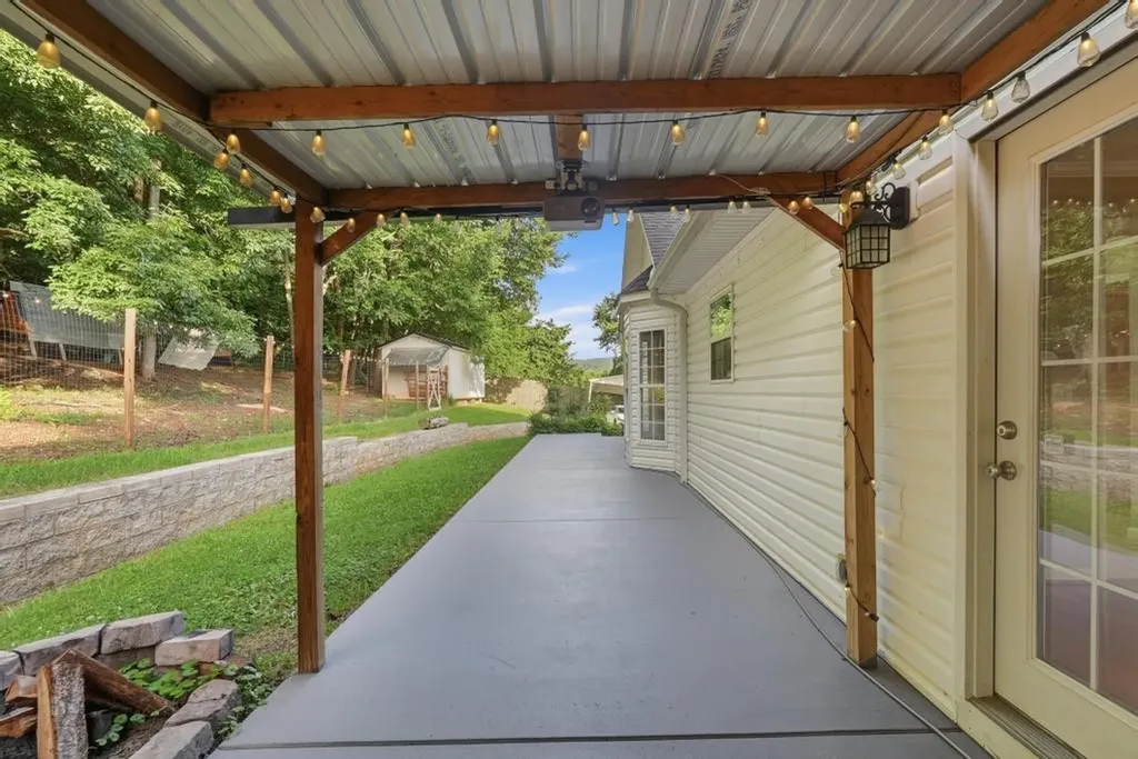 3142 Sparks Drive Cookeville TN 38506