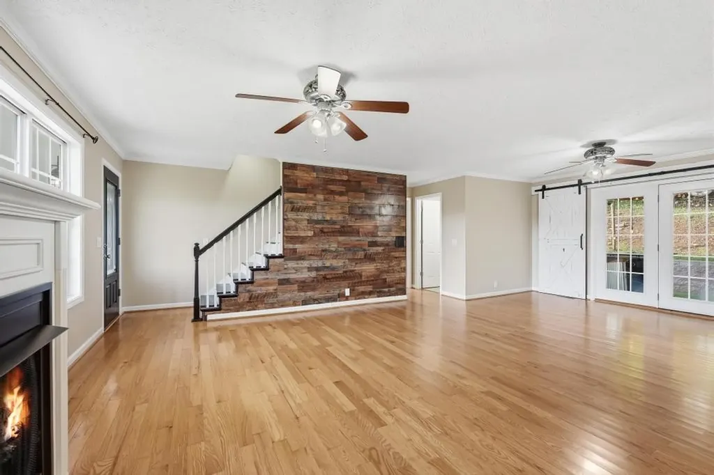 3142 Sparks Drive Cookeville TN 38506