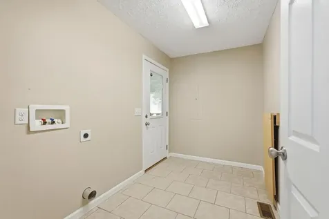 3142 Sparks Drive Cookeville TN 38506