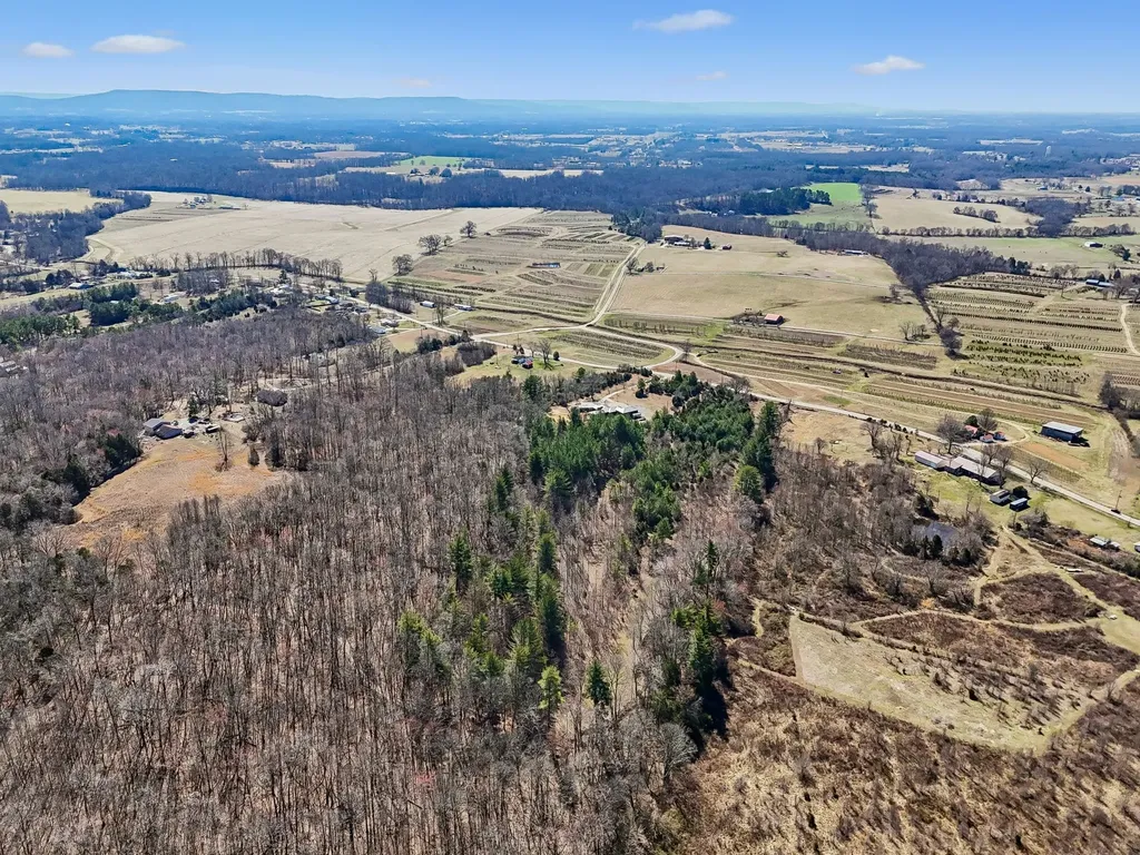 1372 Short Mountain Road Mcminnville TN 37110