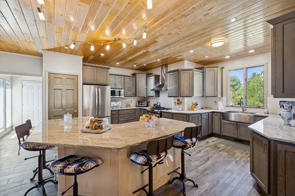 1372 Short Mountain Road Mcminnville TN 37110