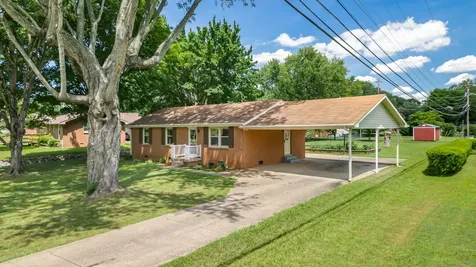 6002 Russell Drive Clarksville TN 37040