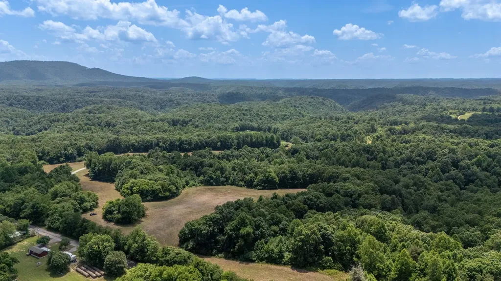 3772 Pea Ridge Road Liberty TN 37095
