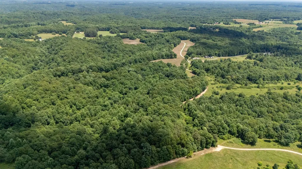 3772 Pea Ridge Road Liberty TN 37095