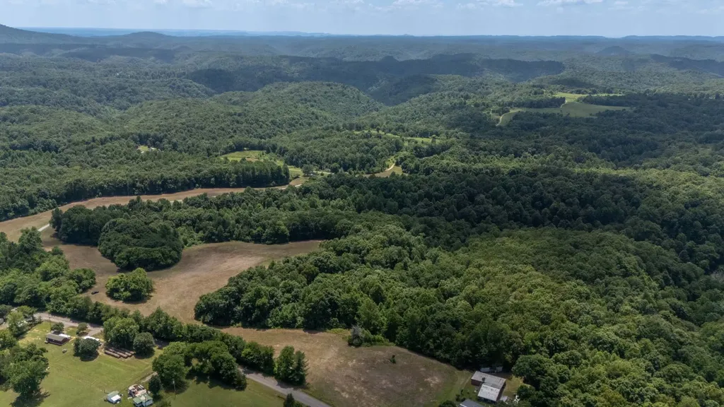 3772 Pea Ridge Road Liberty TN 37095
