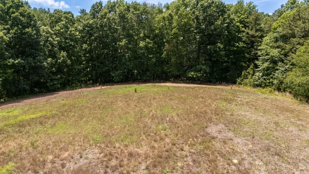 3772 Pea Ridge Road Liberty TN 37095