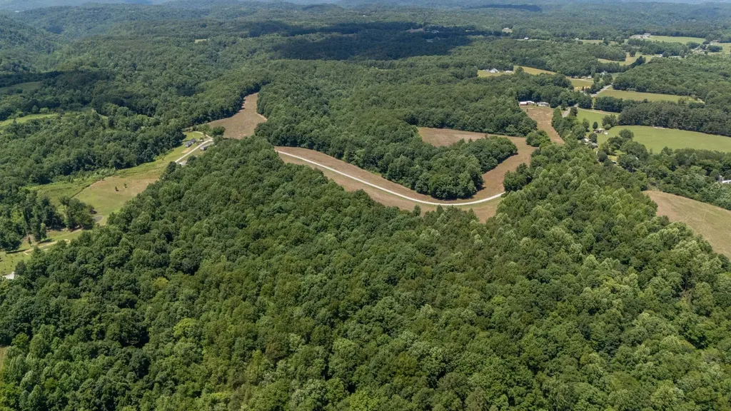 3772 Pea Ridge Road Liberty TN 37095
