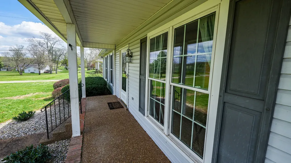 147 Flynn Road Gallatin TN 37066