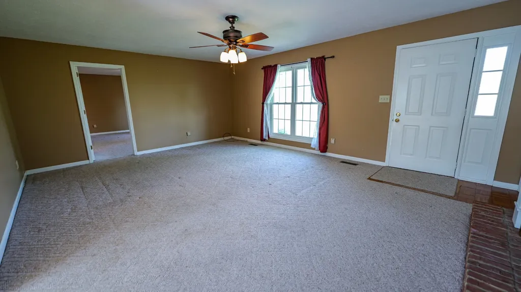 147 Flynn Road Gallatin TN 37066