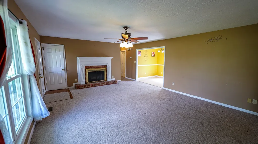 147 Flynn Road Gallatin TN 37066
