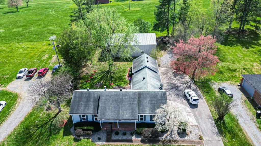 147 Flynn Road Gallatin TN 37066