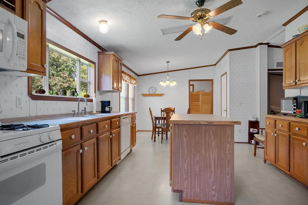 256 Hillcrest Road Kingston Springs TN 37082