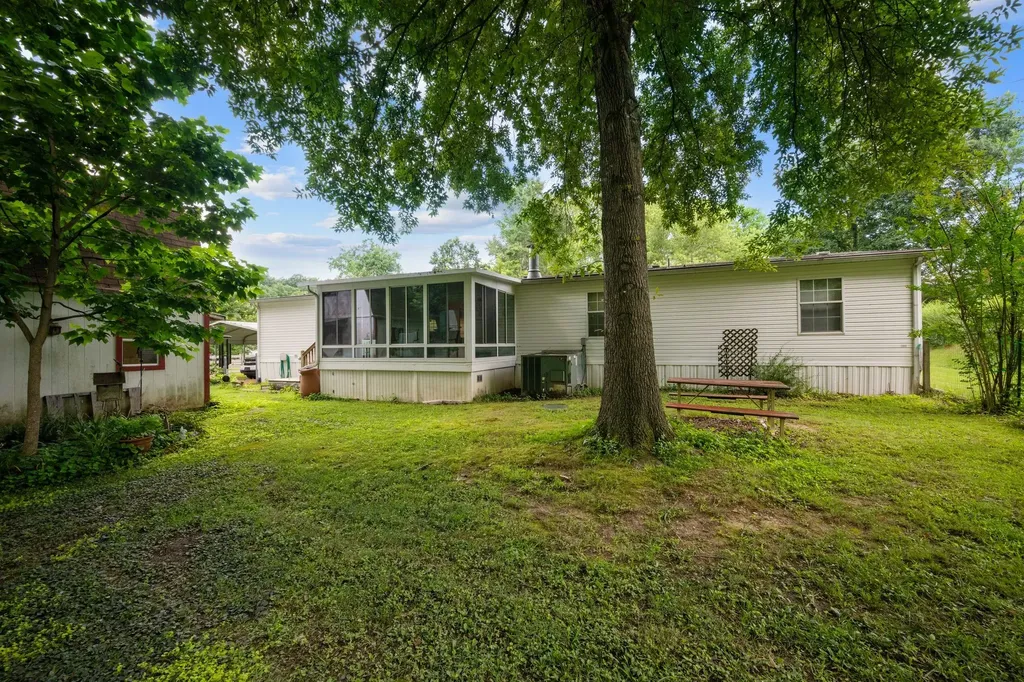 256 Hillcrest Road Kingston Springs TN 37082