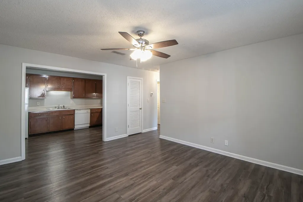 145 Darlene Drive #D Clarksville TN 37043