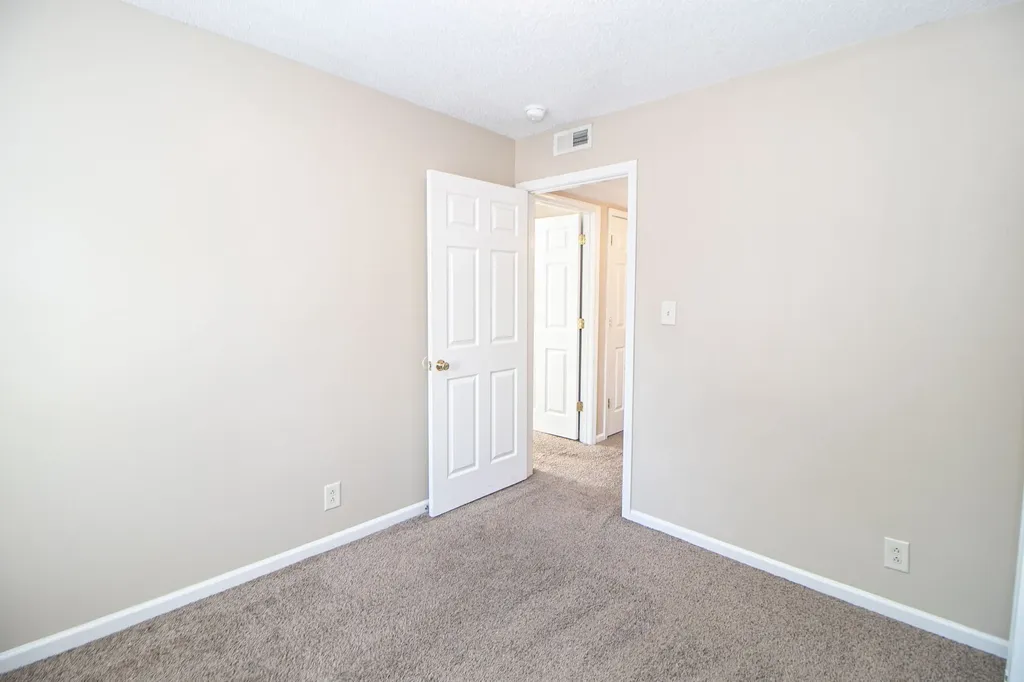 143 Darlene Drive #F Clarksville TN 37043