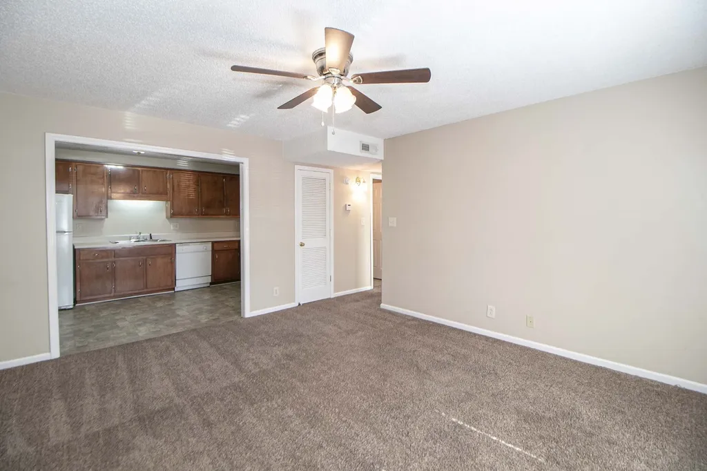 143 Darlene Drive #F Clarksville TN 37043