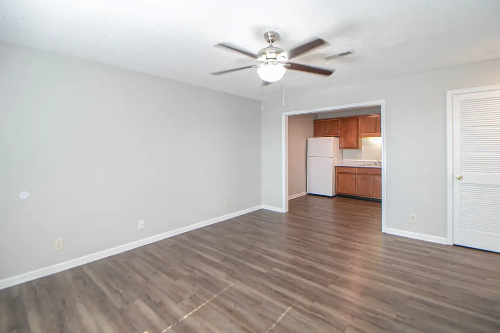 145 Darlene Drive #H Clarksville TN 37043