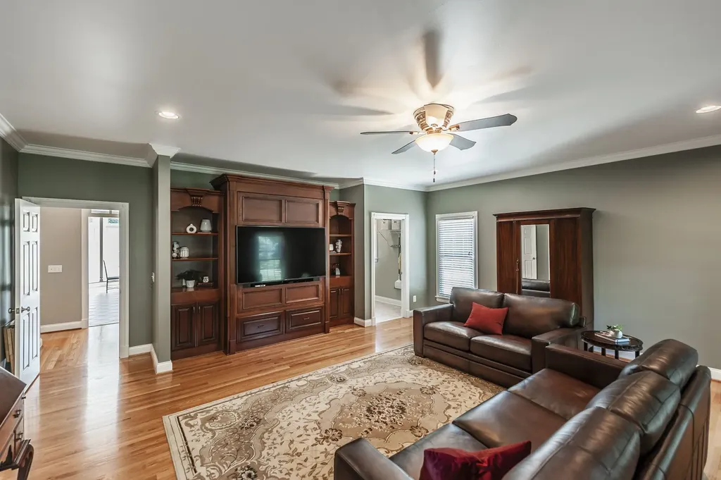1820 Hygeia Road Greenbrier TN 37073