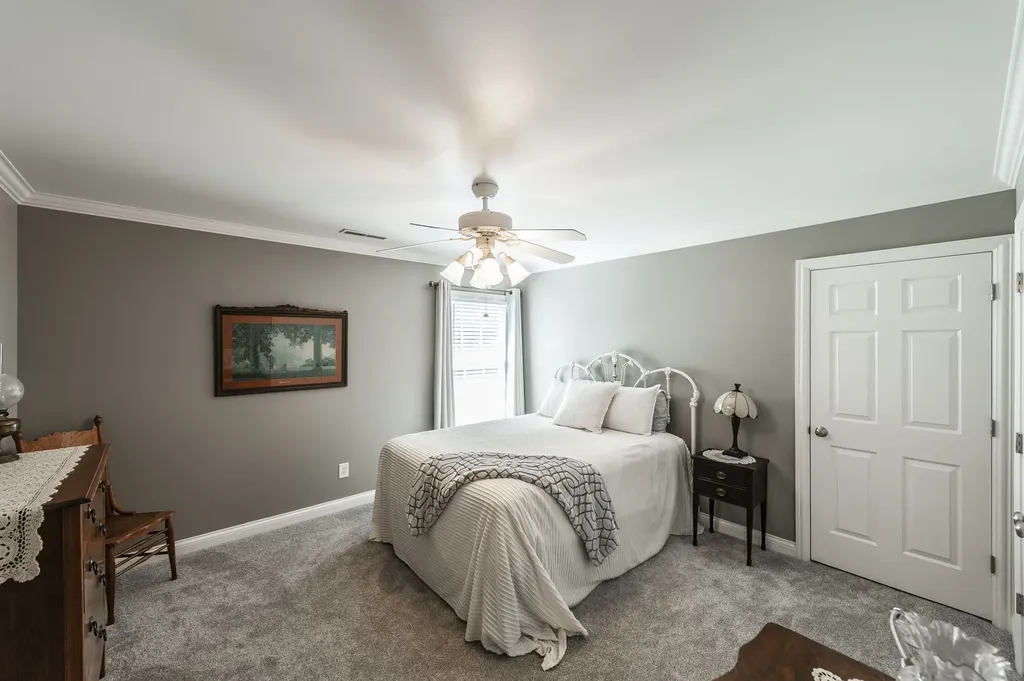 1820 Hygeia Road Greenbrier TN 37073