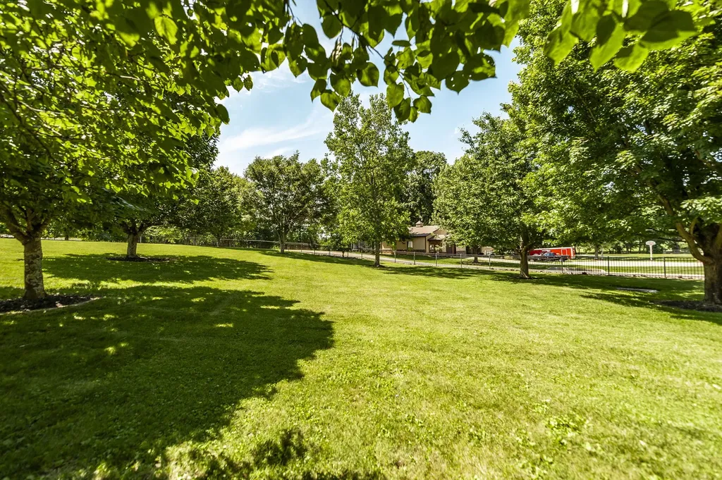 1820 Hygeia Road Greenbrier TN 37073