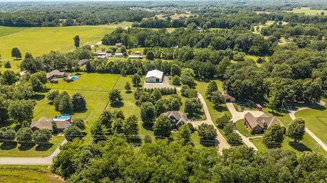 1820 Hygeia Road Greenbrier TN 37073