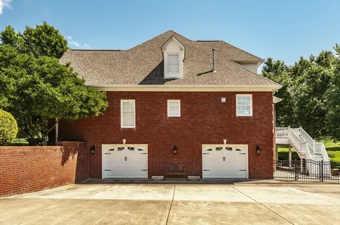 1820 Hygeia Road Greenbrier TN 37073