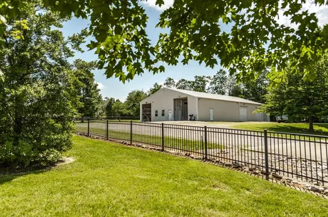 1820 Hygeia Road Greenbrier TN 37073