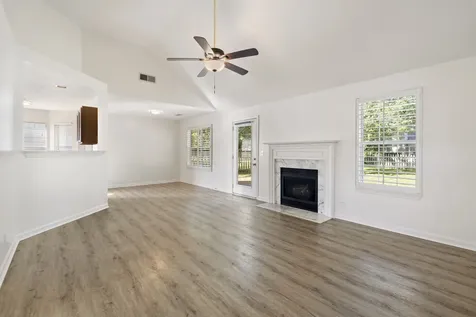 2024 Glastonbury Drive Franklin TN 37069