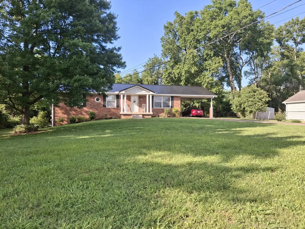 329 Pitts Avenue Old Hickory TN 37138