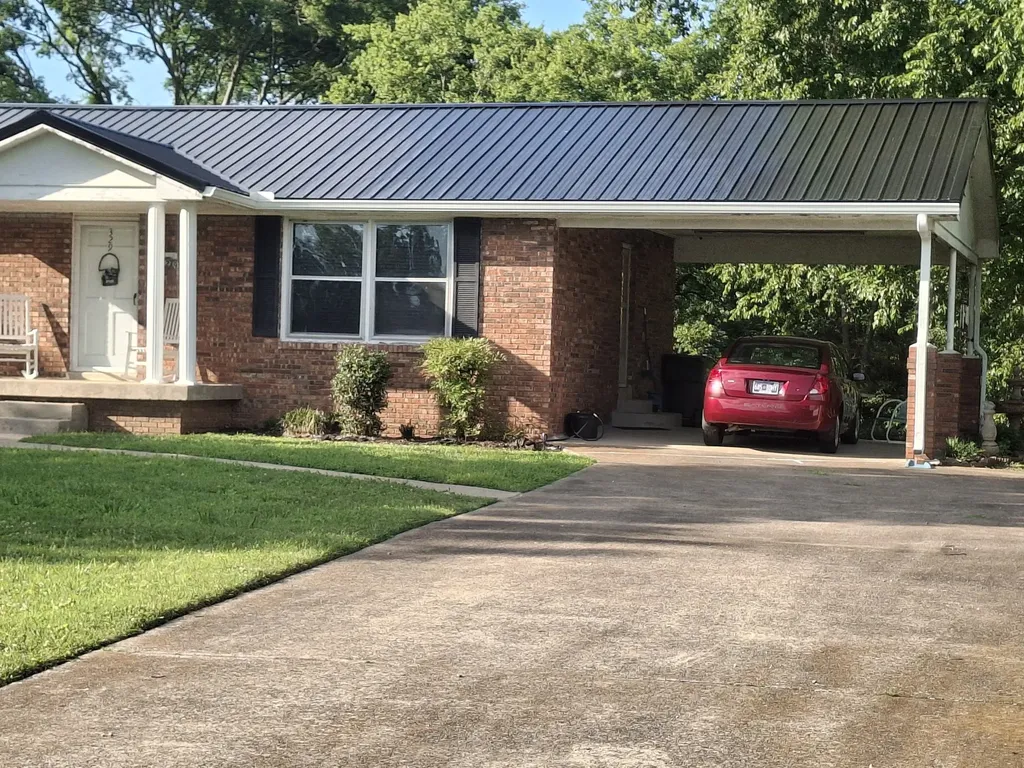 329 Pitts Avenue Old Hickory TN 37138