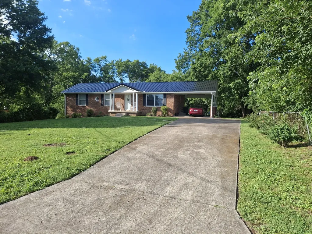 329 Pitts Avenue Old Hickory TN 37138