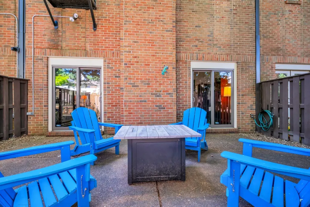 694 Timber Lane Nashville TN 37215
