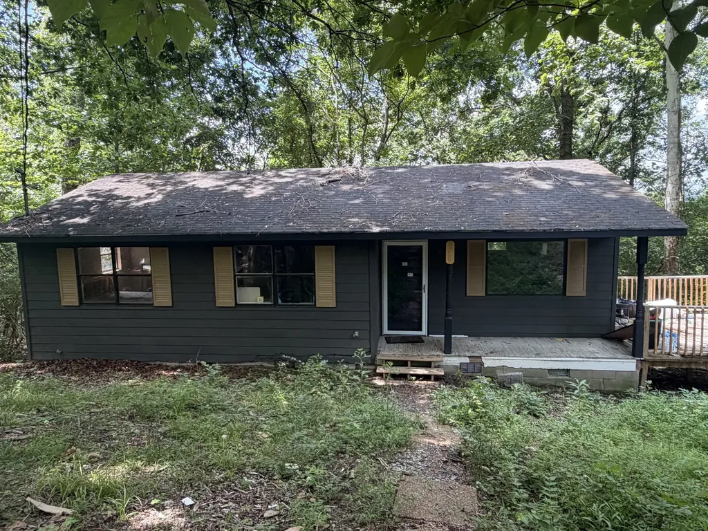 140 Redneck Road Ashland City TN 37015