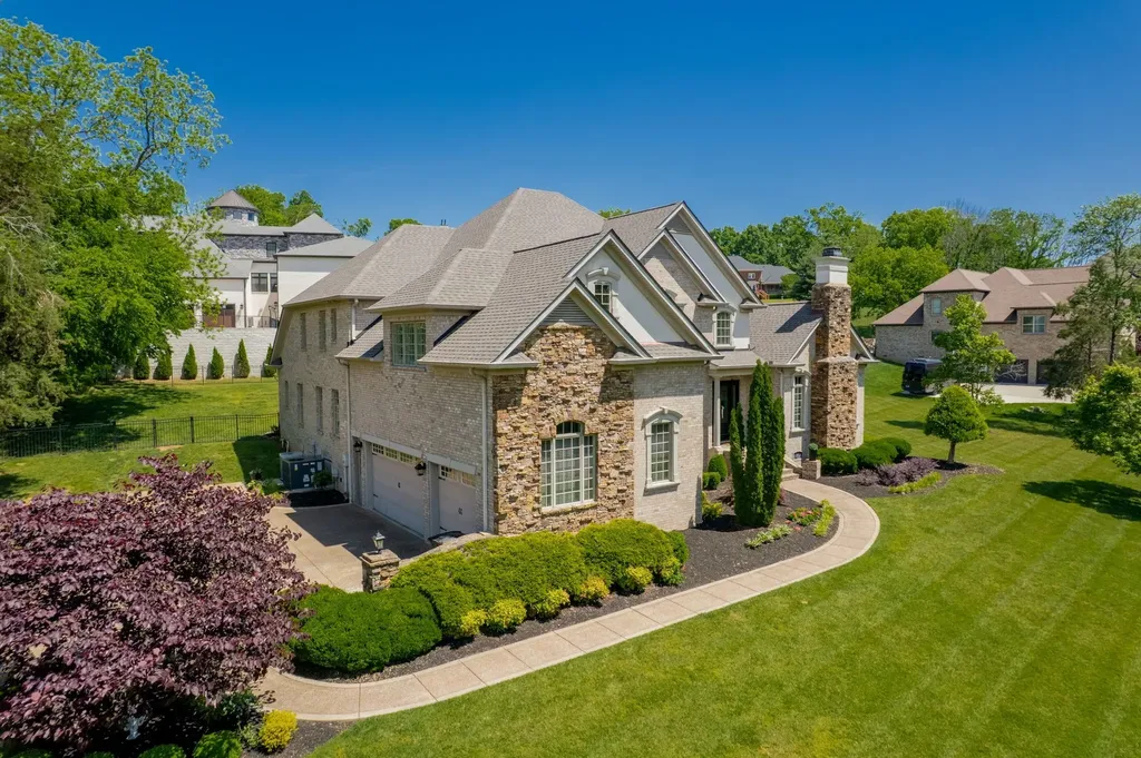 1000 Morchella Private Way Hendersonville TN 37075