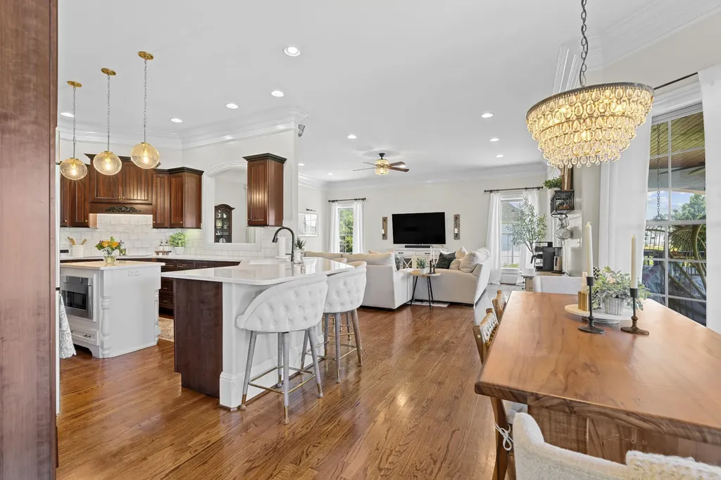 2020 Shoreline Drive Mount Juliet TN 37122