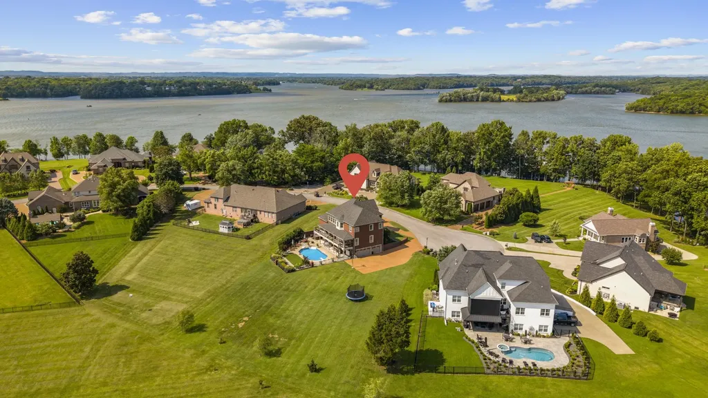 2020 Shoreline Drive Mount Juliet TN 37122