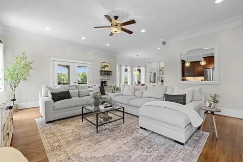 2020 Shoreline Drive Mount Juliet TN 37122