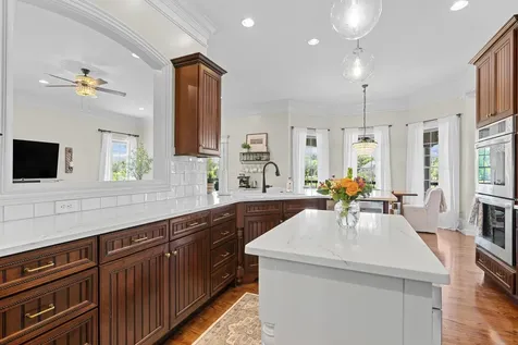 2020 Shoreline Drive Mount Juliet TN 37122