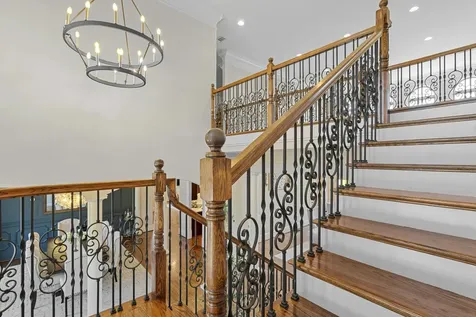 2020 Shoreline Drive Mount Juliet TN 37122