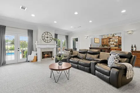 2020 Shoreline Drive Mount Juliet TN 37122