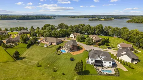 2020 Shoreline Drive Mount Juliet TN 37122