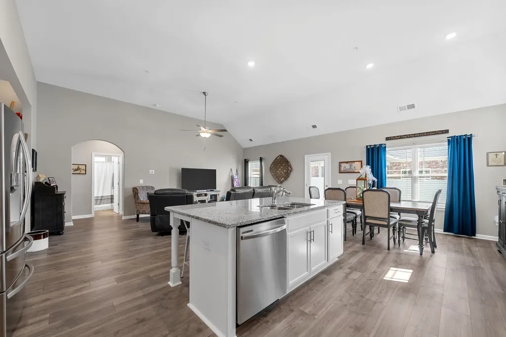 430 Clayton Court Pleasant View TN 37146