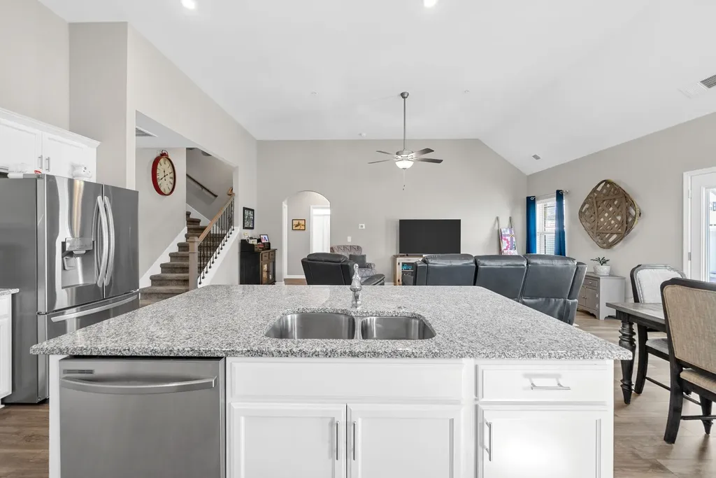 430 Clayton Court Pleasant View TN 37146