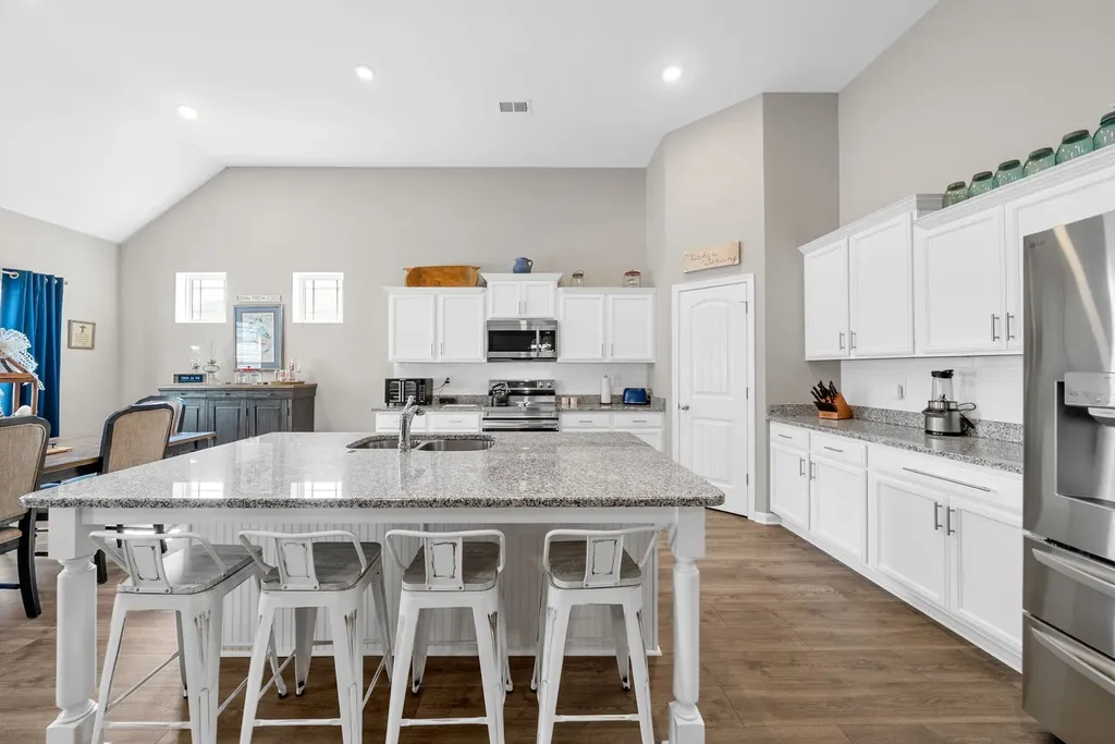 430 Clayton Court Pleasant View TN 37146