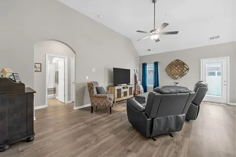 430 Clayton Court Pleasant View TN 37146
